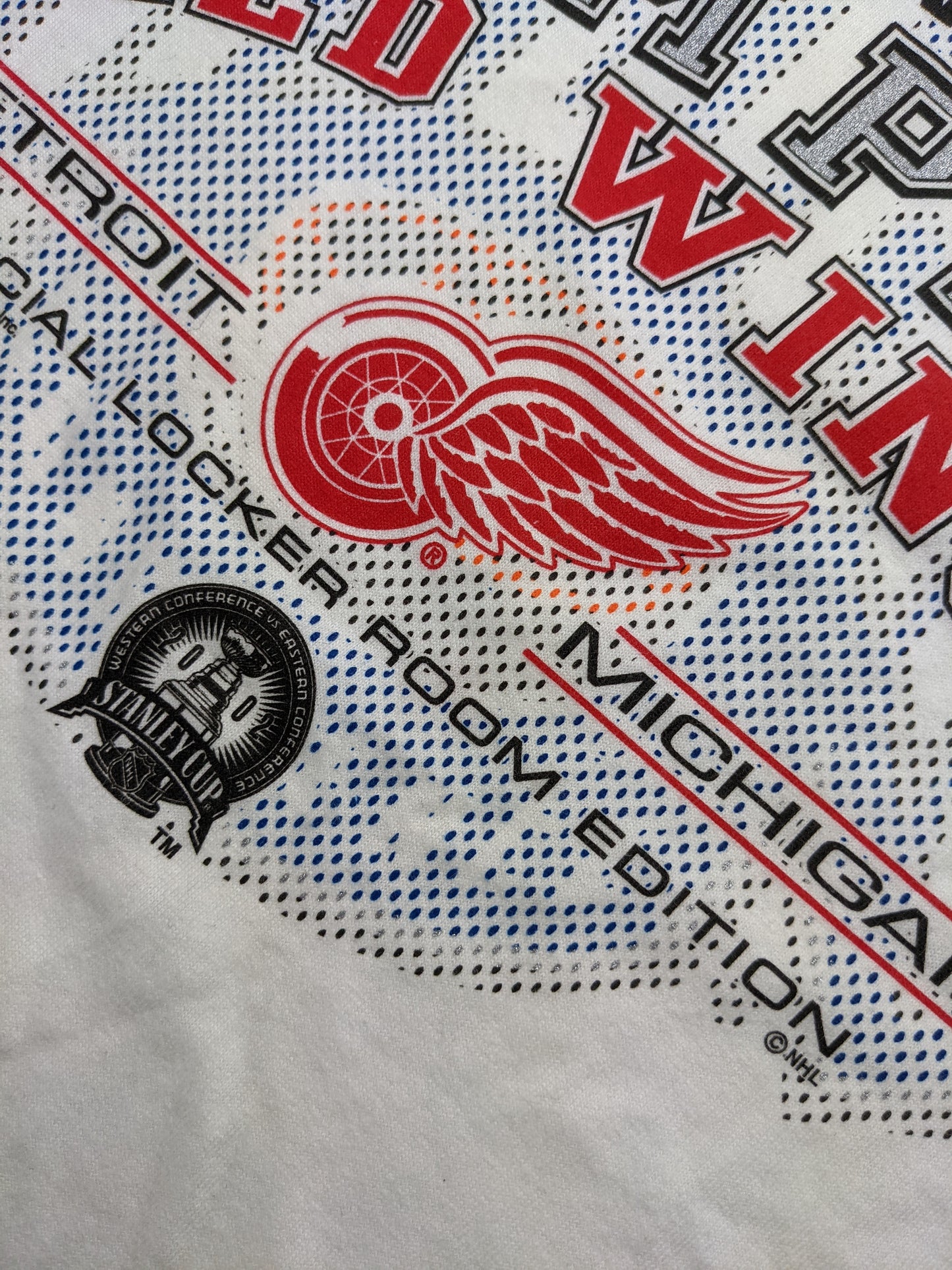 00s Detroit Red Wings NHL LEE Sport T-shirt White
