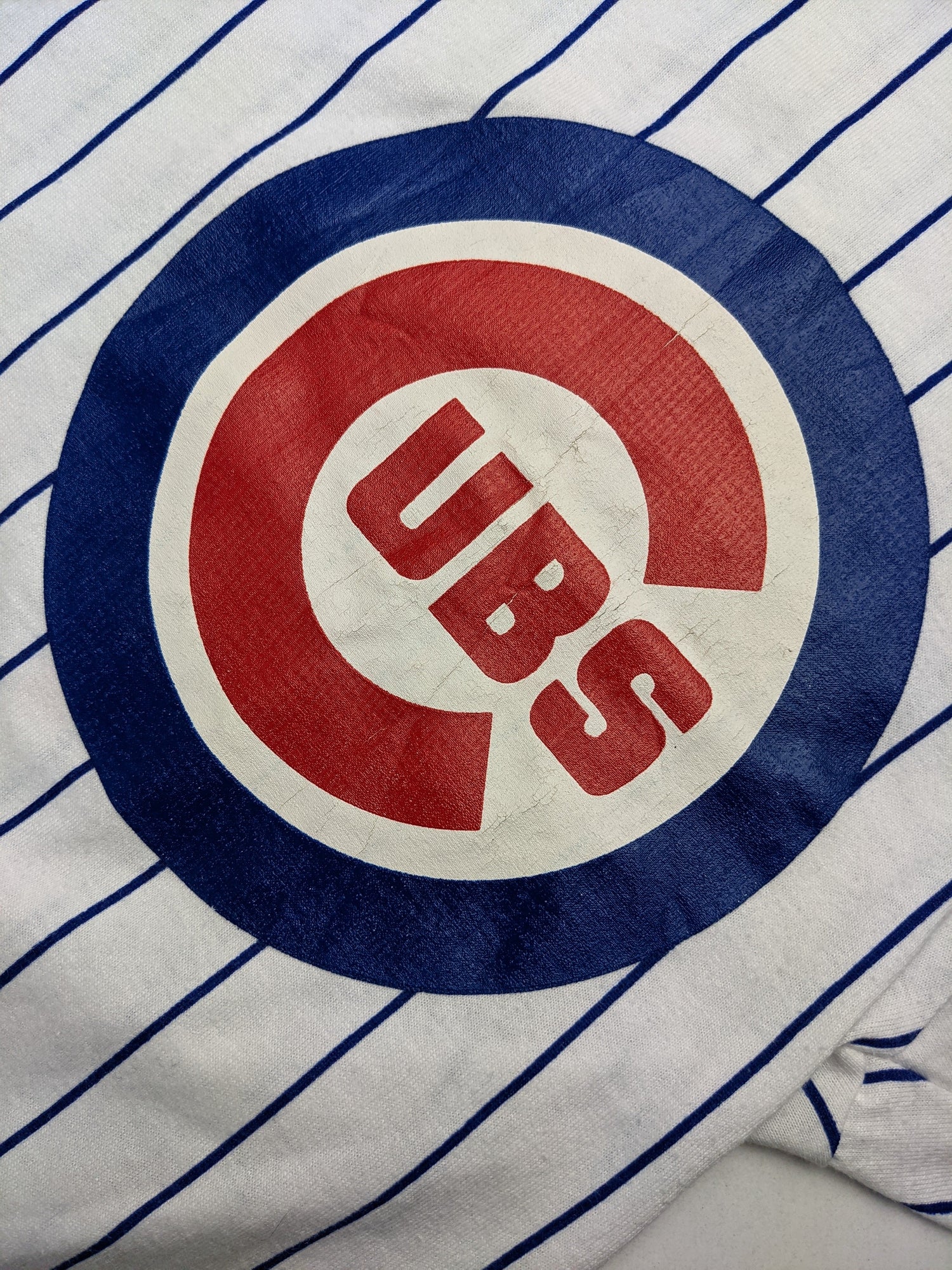 Vintage 1990s Chicago Cubs MLB Nutmeg Sportswear T-shirt / 