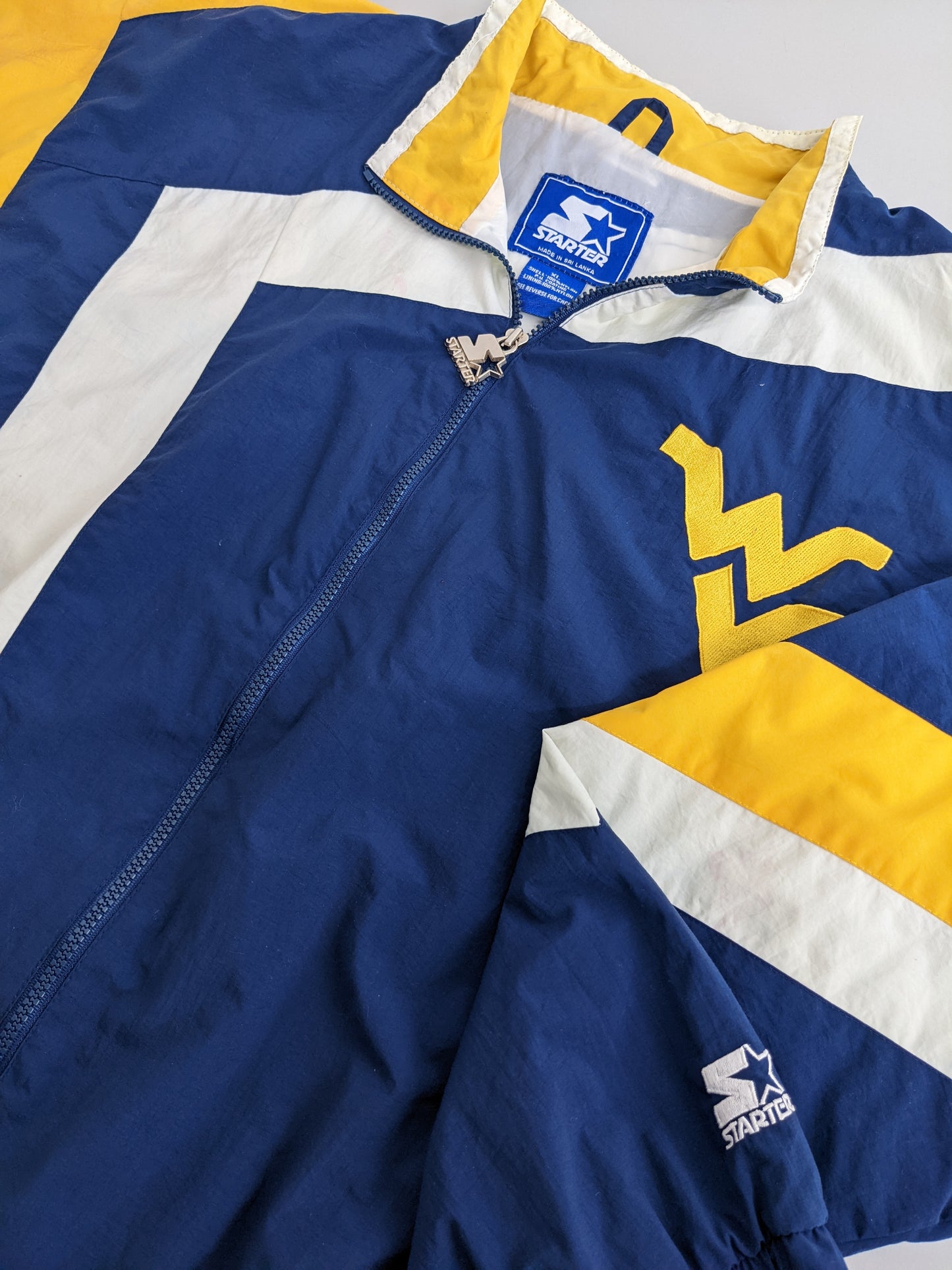 90s Starter West Virginia NCAA Jacket Blue Yellow XL