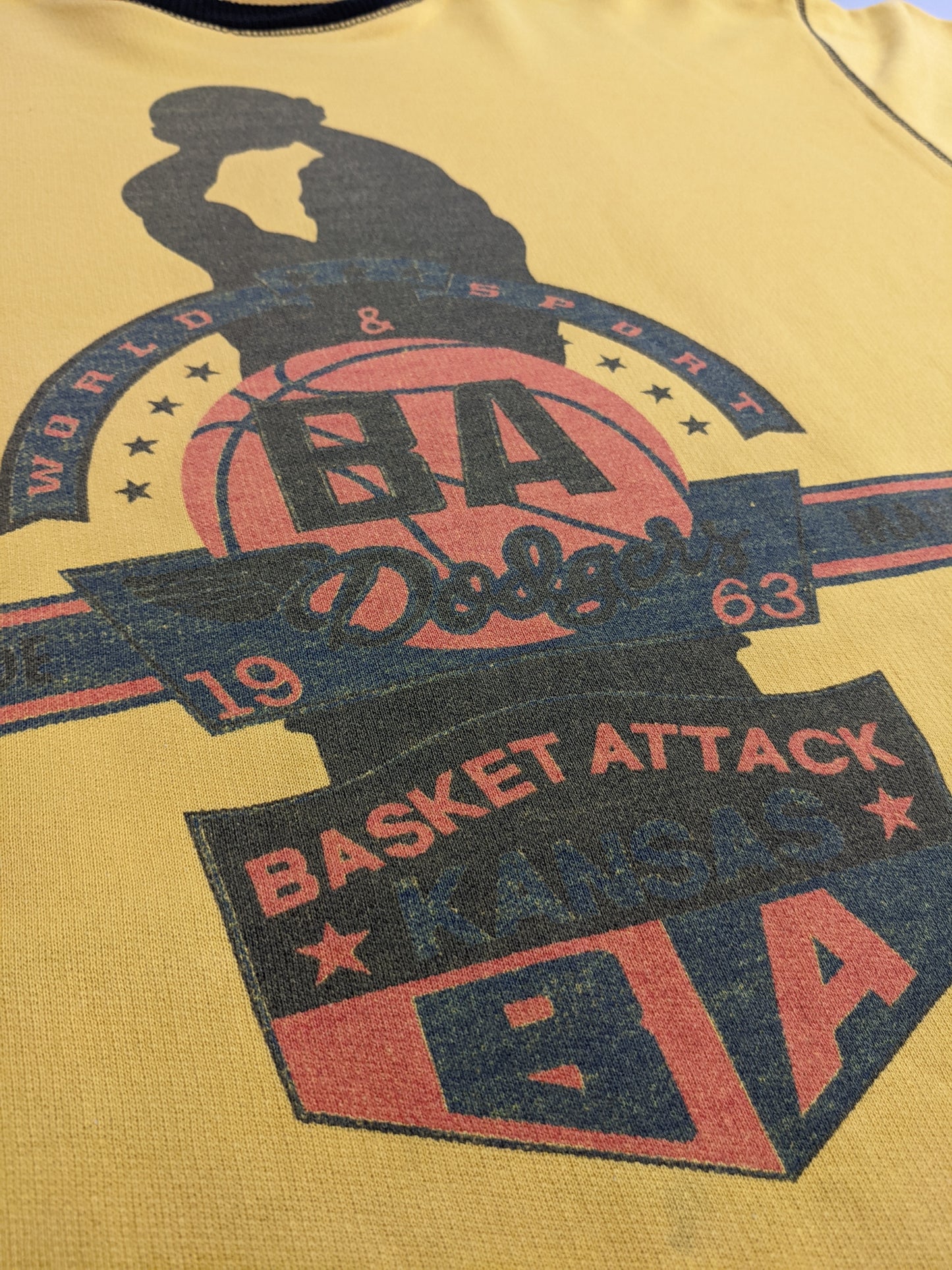 80s Unbranded Basketball T-Shirt Yellow  L