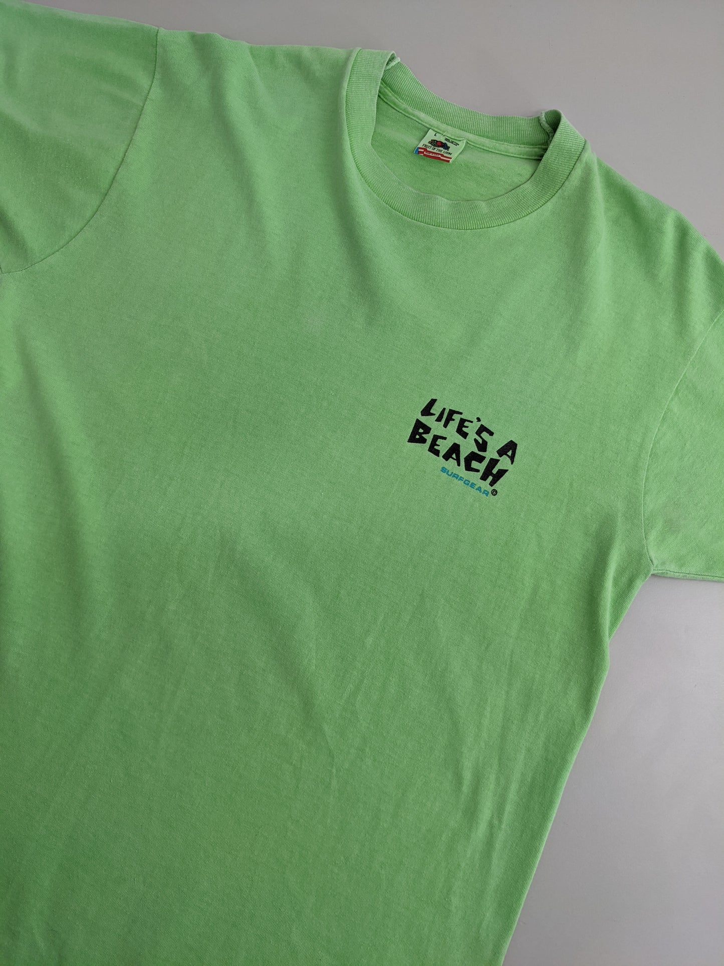 90s Fruit of the Loom Surf T-Shirt Green  L