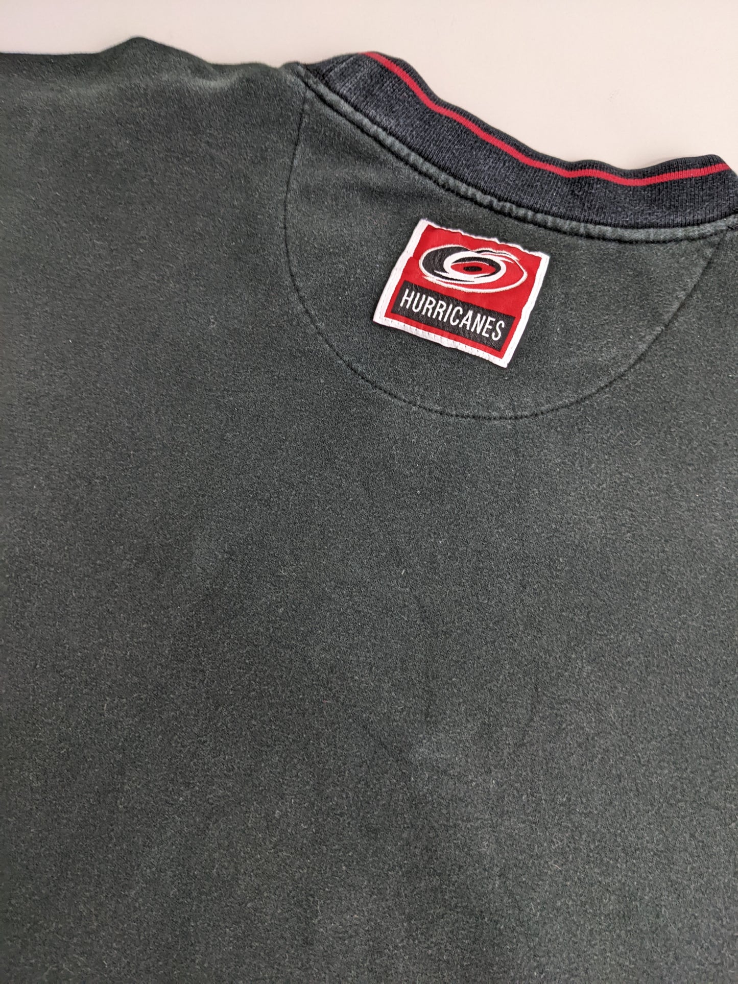 00s Reebok Carolina Hurricanes NHL Sweatshirt Black Red XL