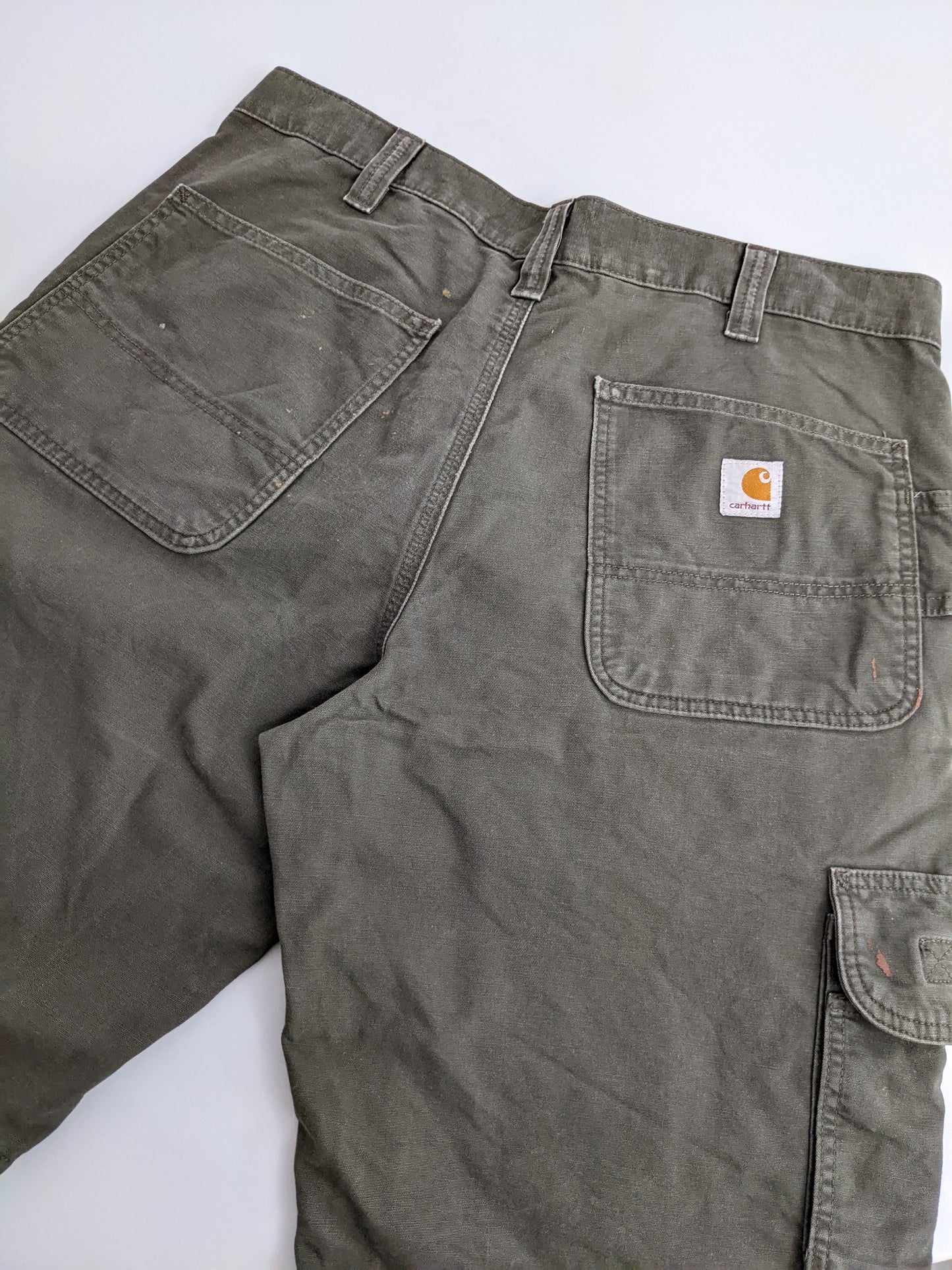 00s Carhartt Shorts Olive 34