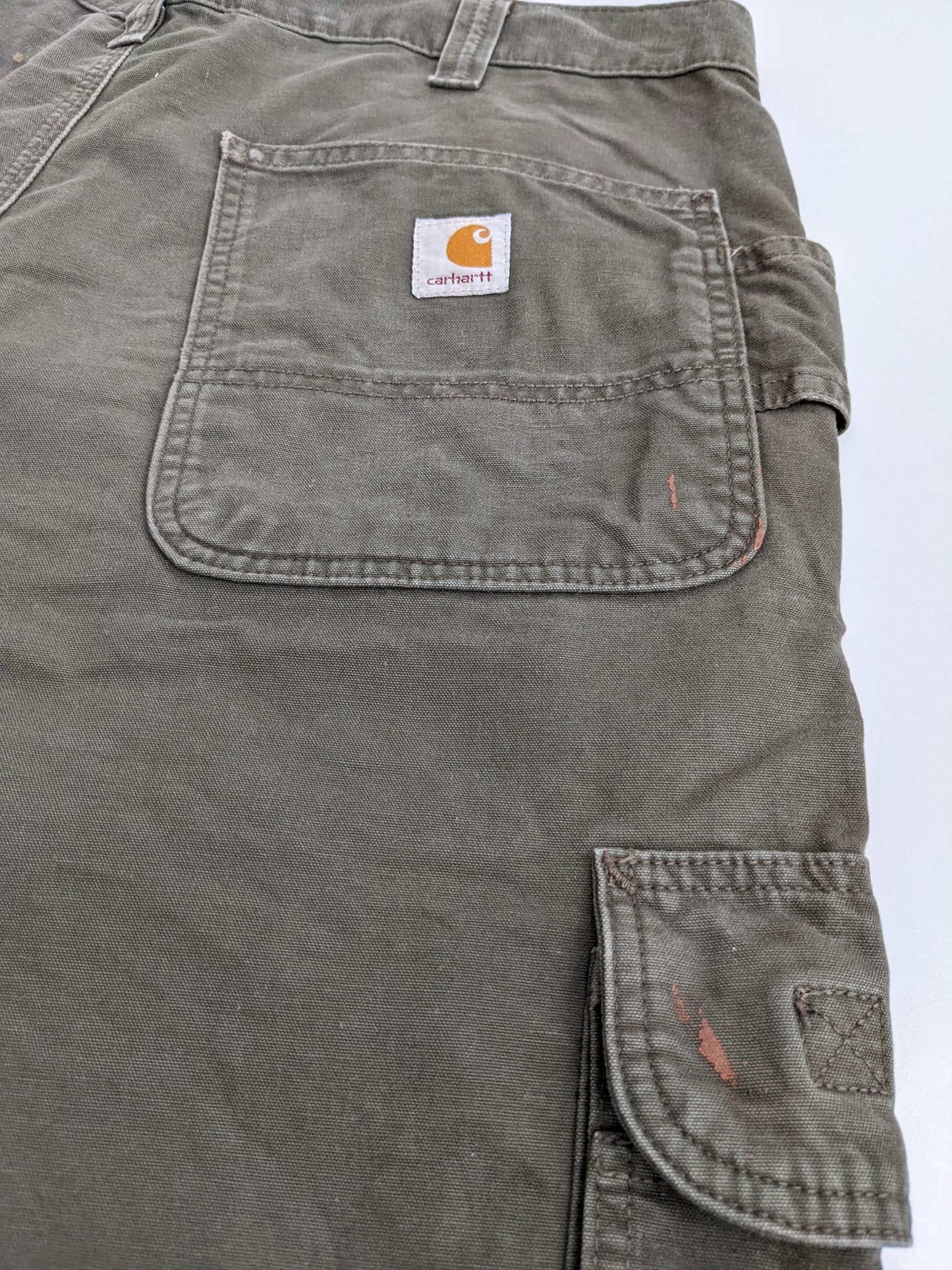 00s Carhartt Shorts Olive 34